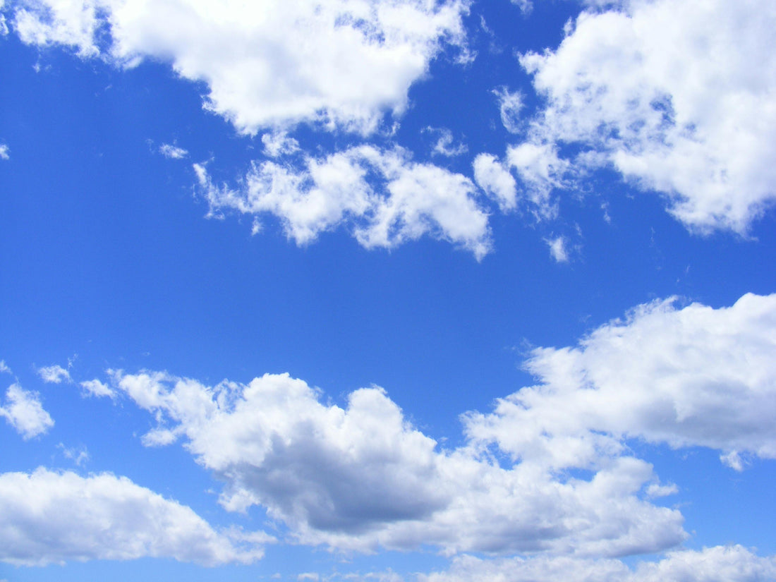 DO I NEED SUNSCREEN ON CLOUDY DAYS?